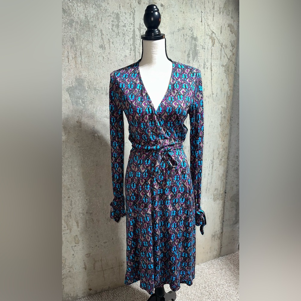 Diane Von Furstenberg multi print l/s silk Jersey wrap dress w/ pockets